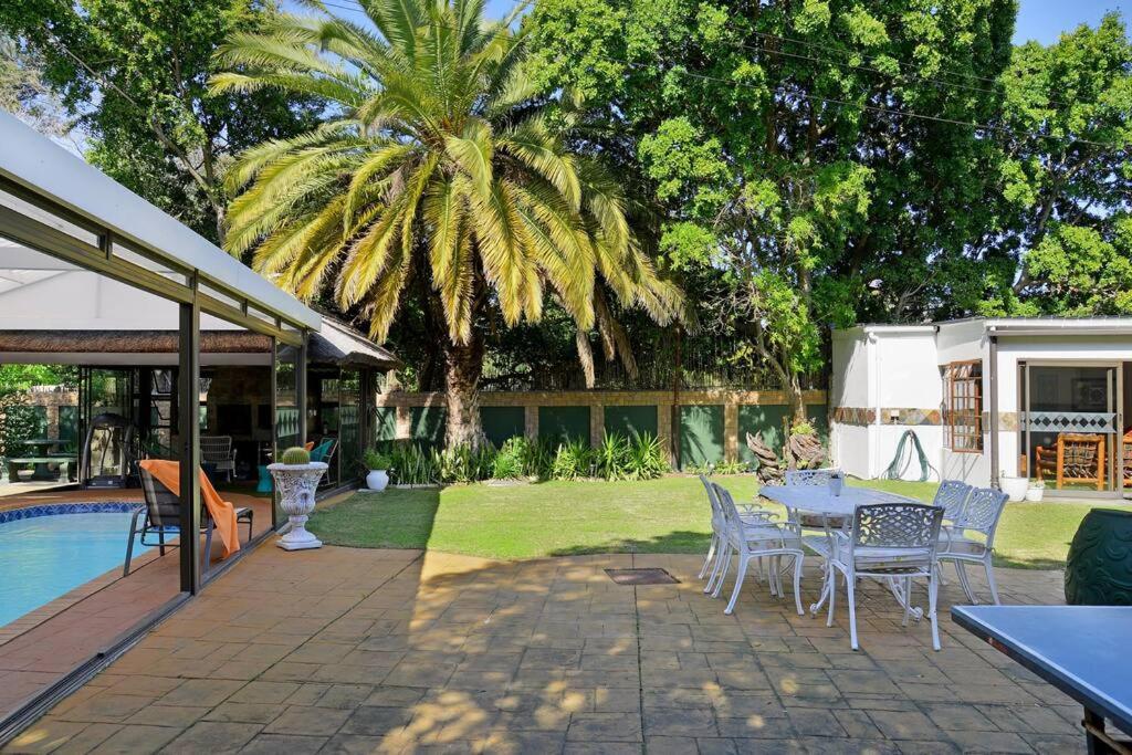Mawethu Peaceful Garden With Covered Pool And Braai Area Cape Town Exterior photo
